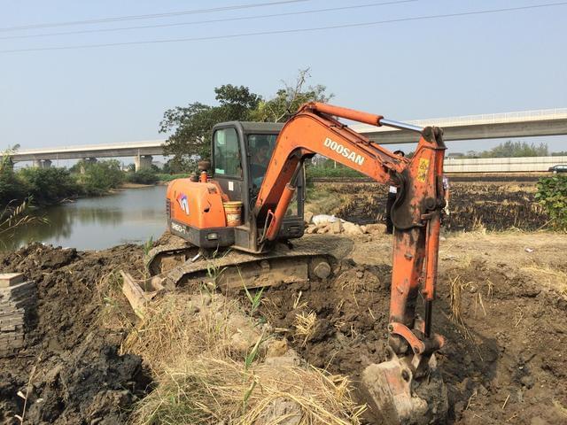 挖掘机基础认知之挖机分类方式